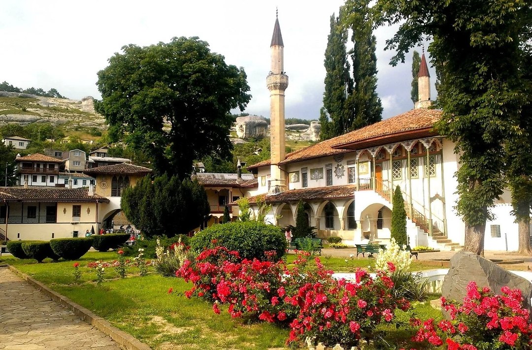 Ханский дворец в бахчисарае фото